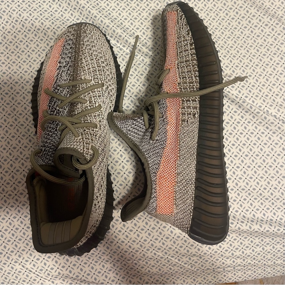 Men’s Yeezy Shoes